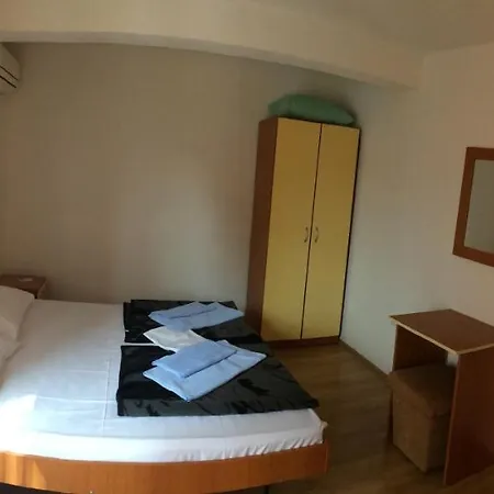 Pansion Iko Pehar Gostinjska kuća