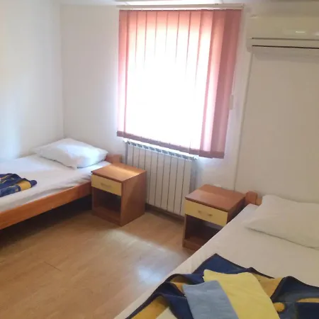 Gostinjska kuća Pansion Iko Pehar Bijakovici